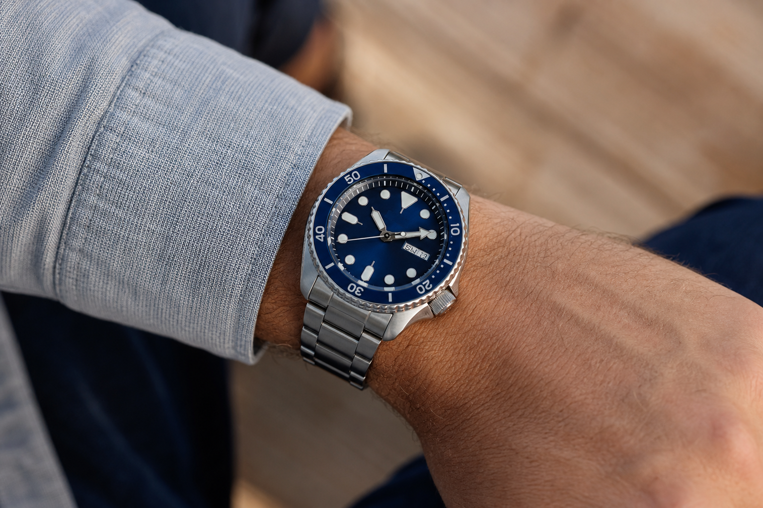 Seiko 5 Sports на запястье в повседневной носке